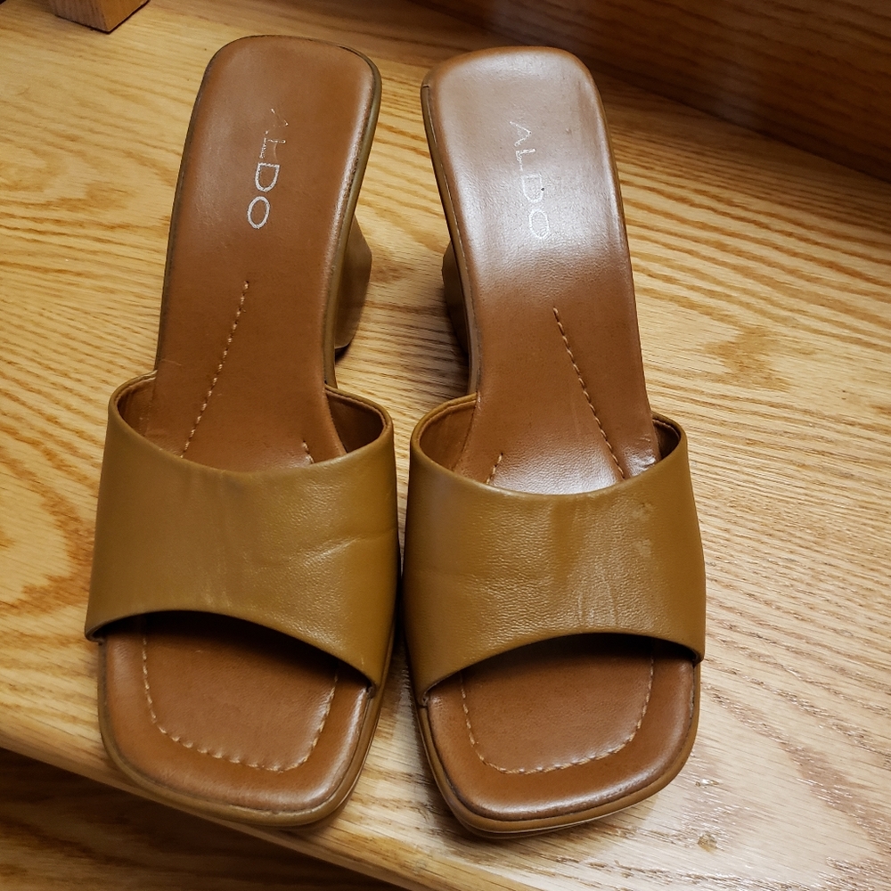 Vintage 90s Aldo Cognac Slip-On Platform S…
